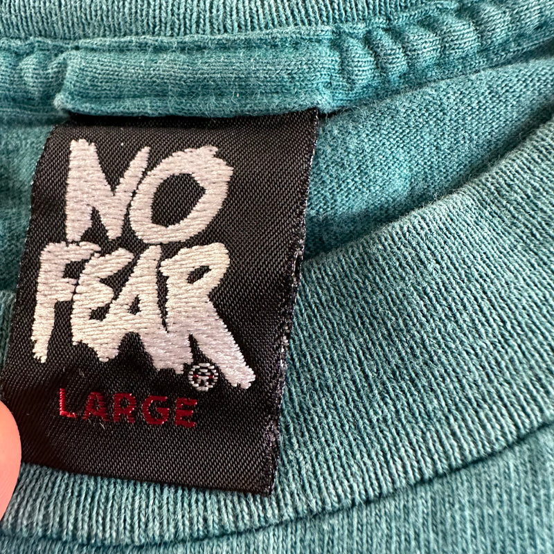 Vintage 1990s No Fear T-shirt size Large