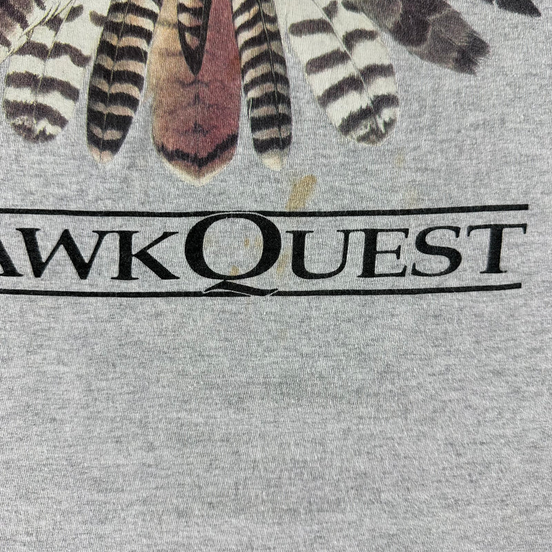 Vintage 1990s Hawk Quest T-shirt size Large