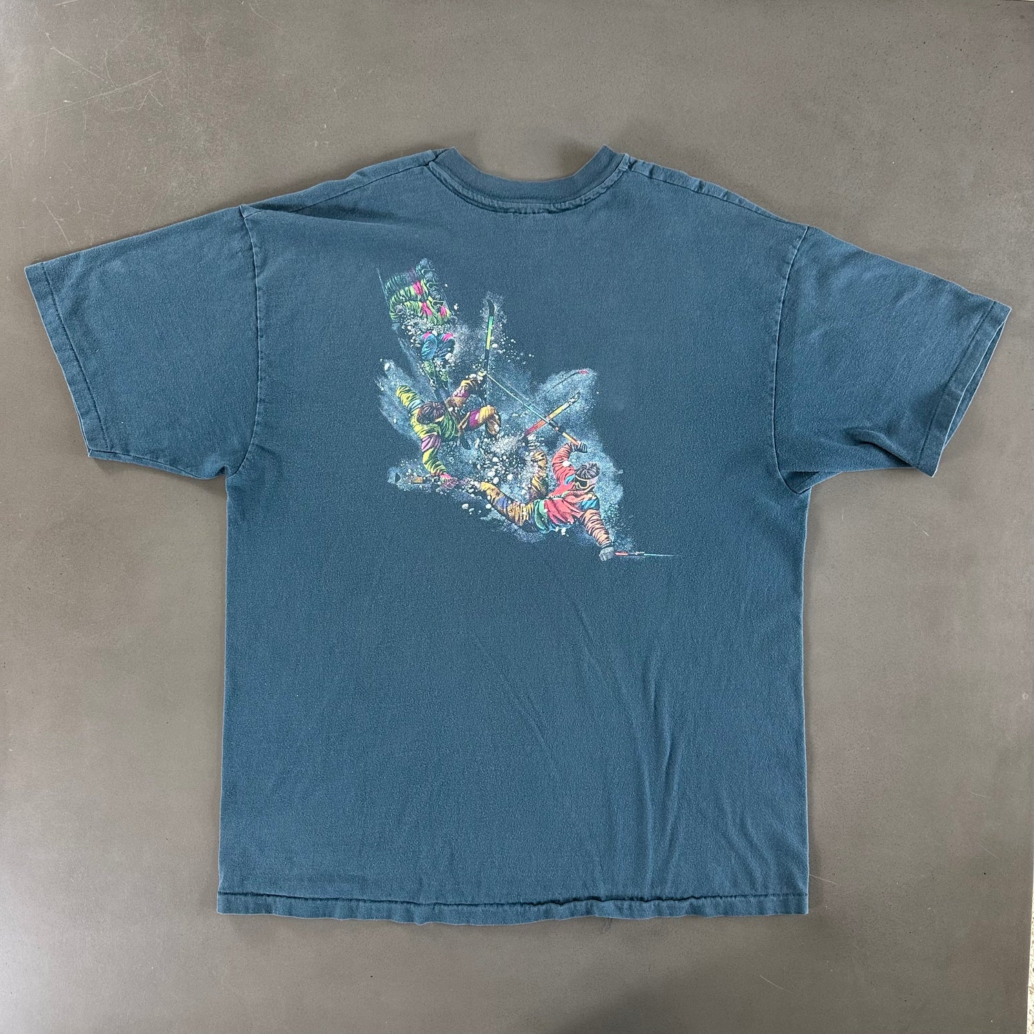 Vintage 1990s Ski T-shirt size XL