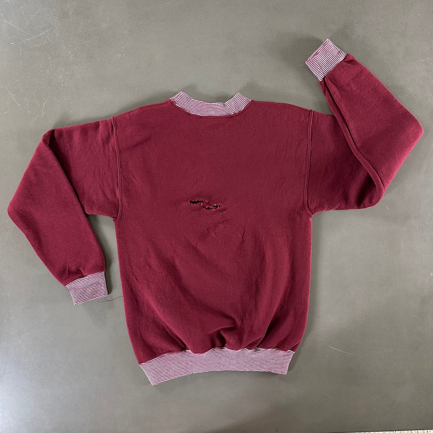 Vintage 1990s Oxblood Sweatshirt size Medium