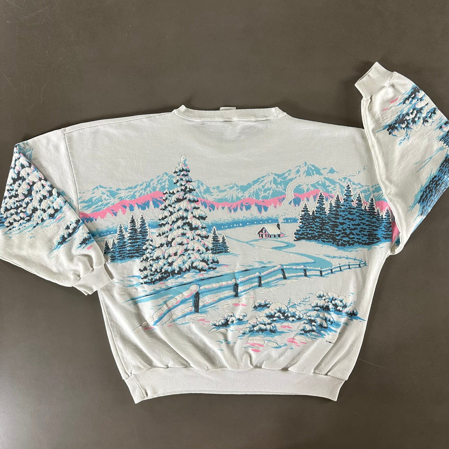 Vintage 1990s All Over Snow Sweatshirt size OSFA