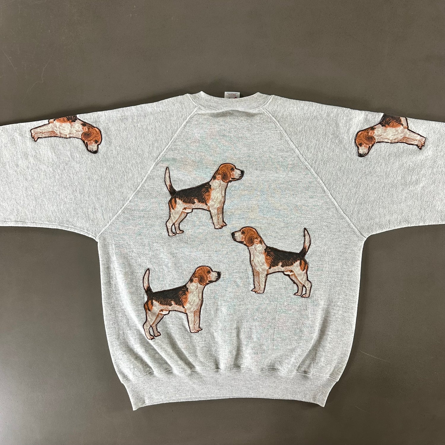 Vintage 1990s Beagle Sweatshirt size Large