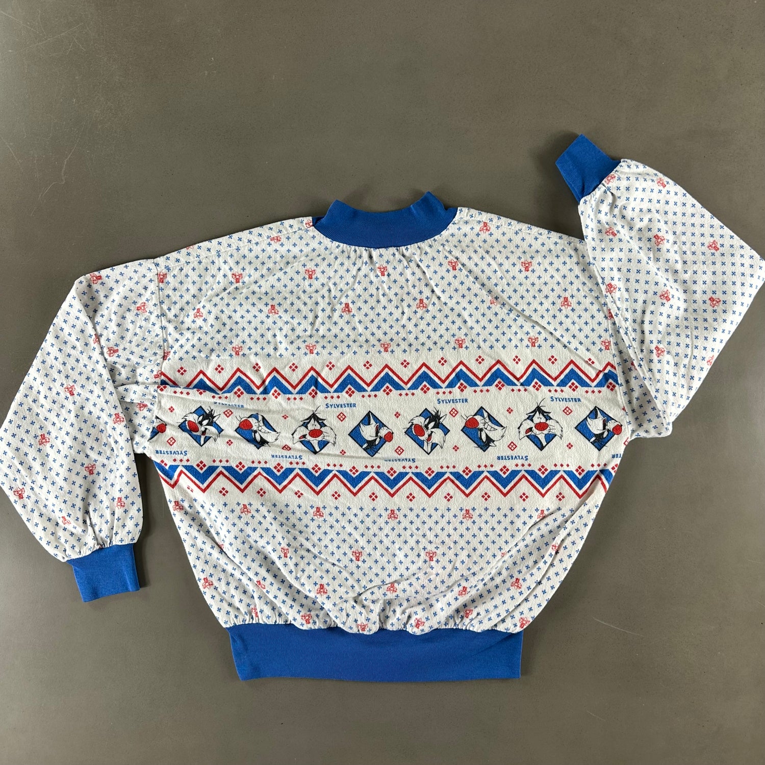 Vintage 1980s Sylvester Sweatshirt size Medium