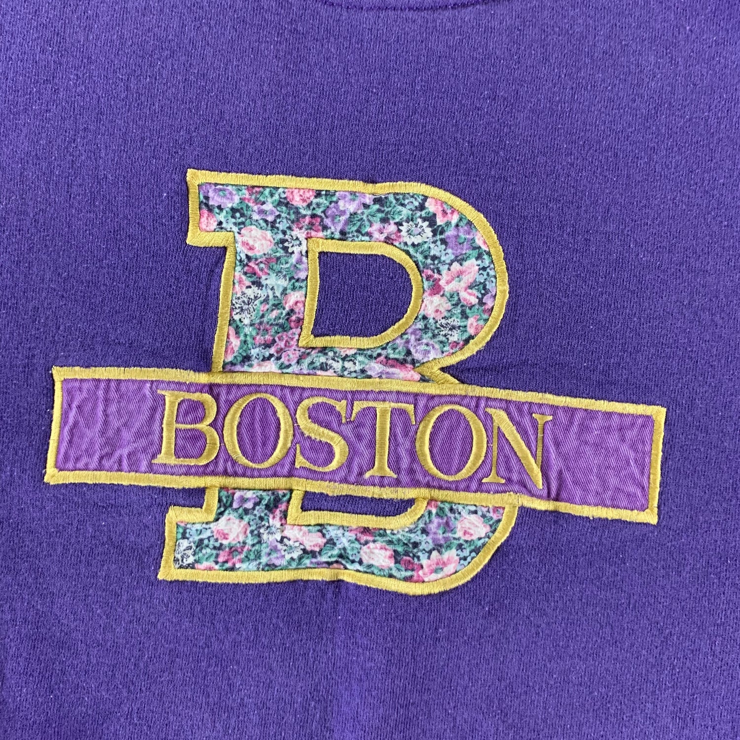 Vintage 1990s Boston Sweatshirt size XL